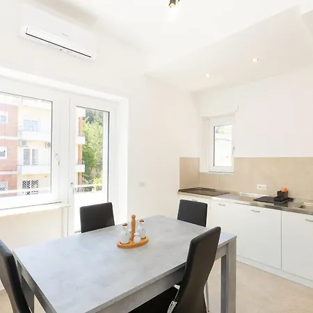 Apartment Baldo By In *